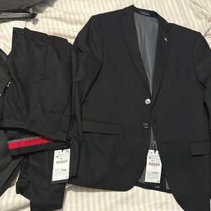 ZARA SUIT AND PANTS NEW